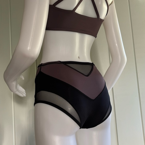 L*Space XS/S Two-piece Swimsuit, Black And Purple with Mesh Details - Picture 6 of 11